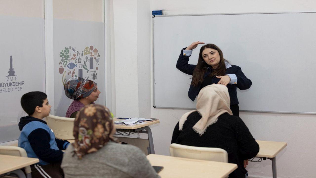 İzmir’de bebekler hayata eşit başlıyor