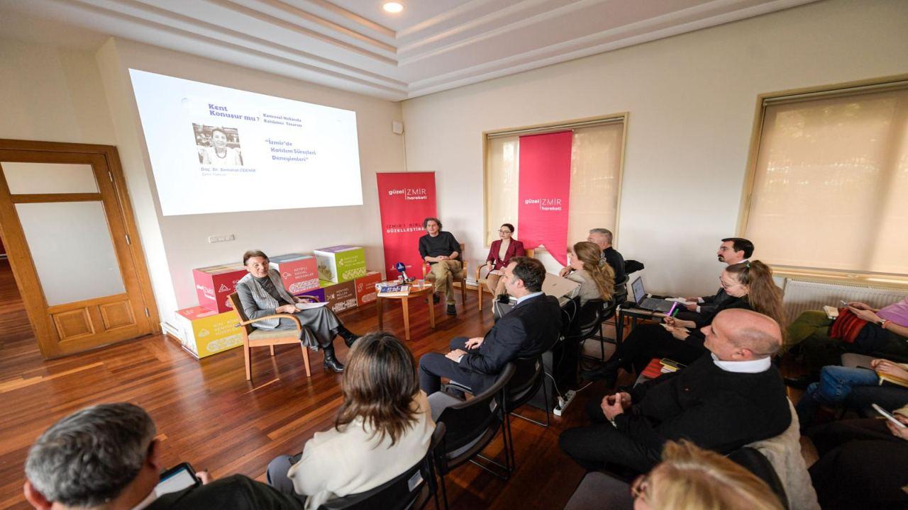 Kent konuşuyor, İzmir dinliyor