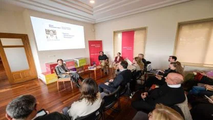 Kent konuşuyor, İzmir dinliyor