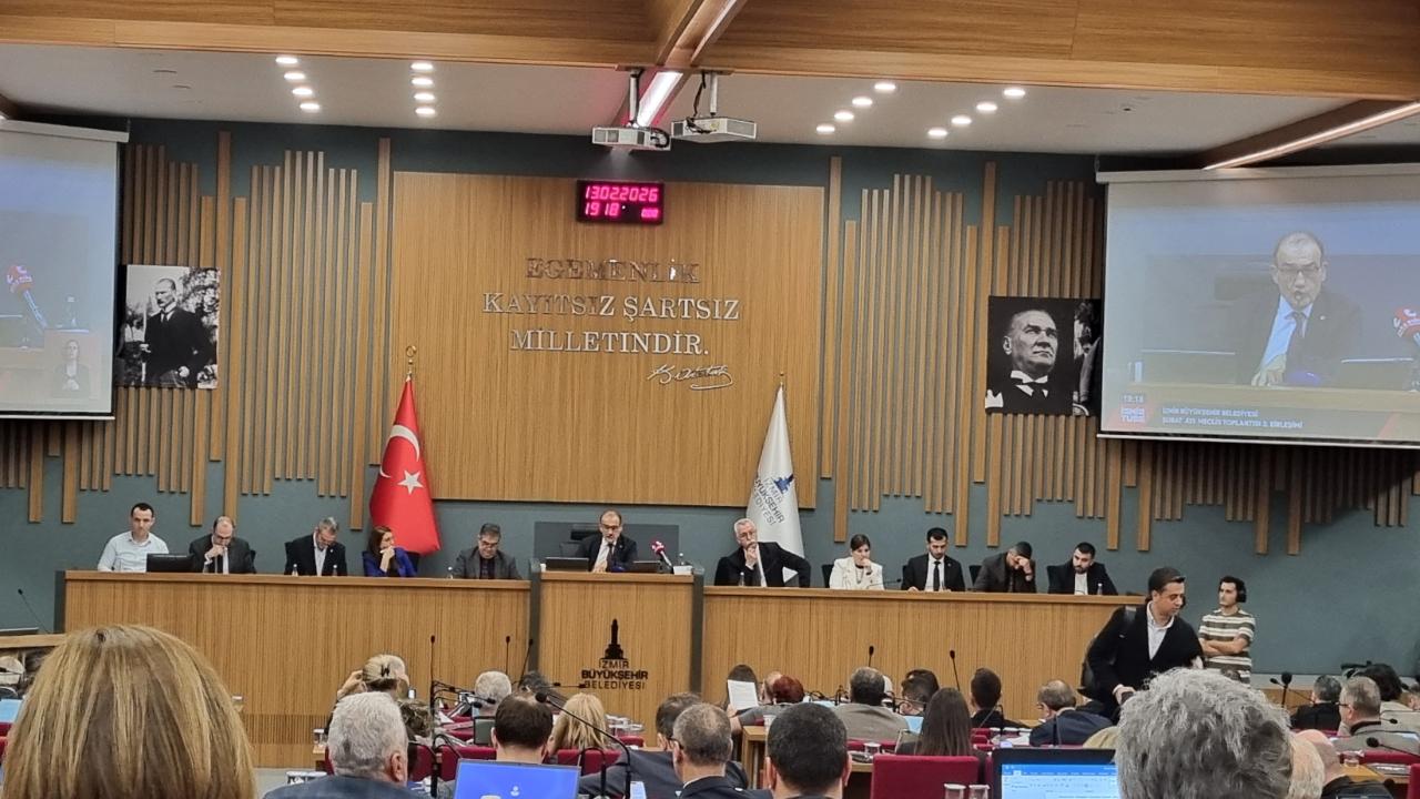 Meclisten Tugay'a Dev Kredi Yetkisi