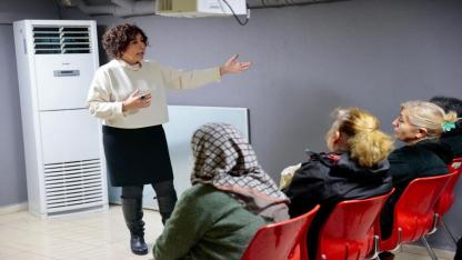 Medeni Kanun’un kazanımları Konak’ta masaya yatırıldı