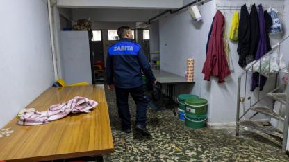 Merdiven altı imalathaneye mühür vuruldu