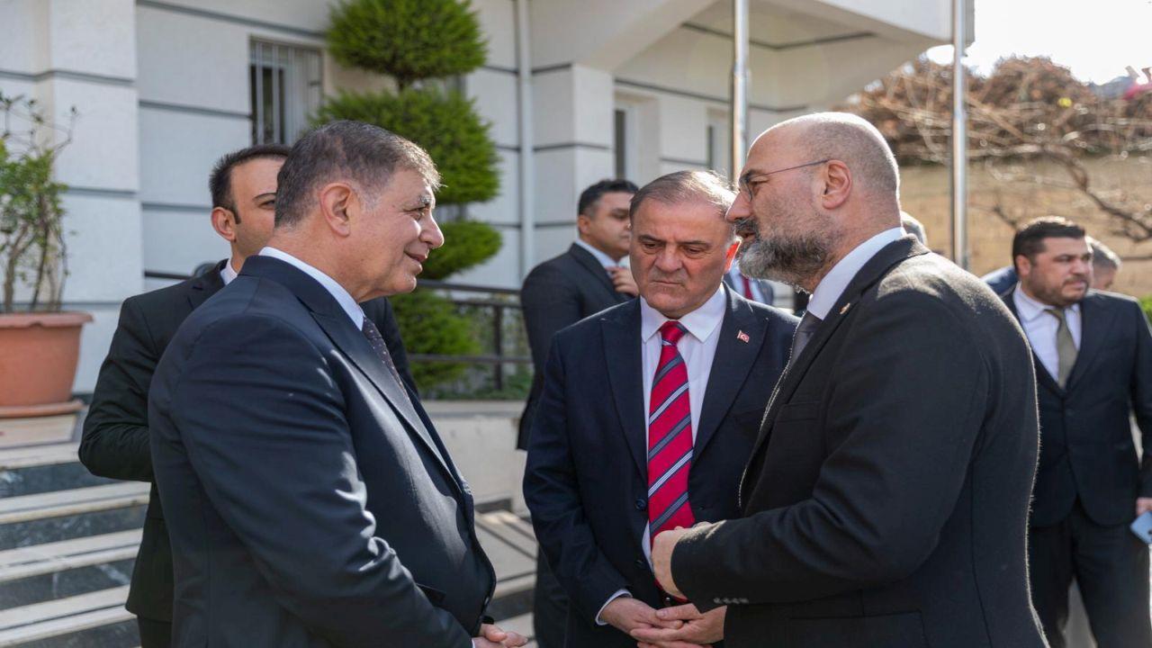 Özgür Özel ve Başkan Tugay Hatay'da