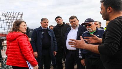 “Seferihisar Belediyesi, Sel Mağdurlarına Sosyal Destek Çalışmalarını Hızla Sürdürüyor”