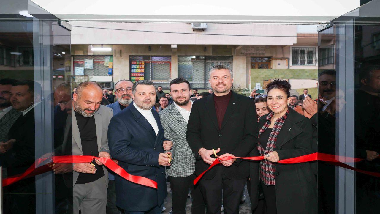 Başkan Görkem Duman, Buca Yardımlaşma Derneği ‘nin açılışını gerçekleştirdi