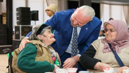 Başkan Pehlivan, Menemenlilerle gönül sofralarında buluştu