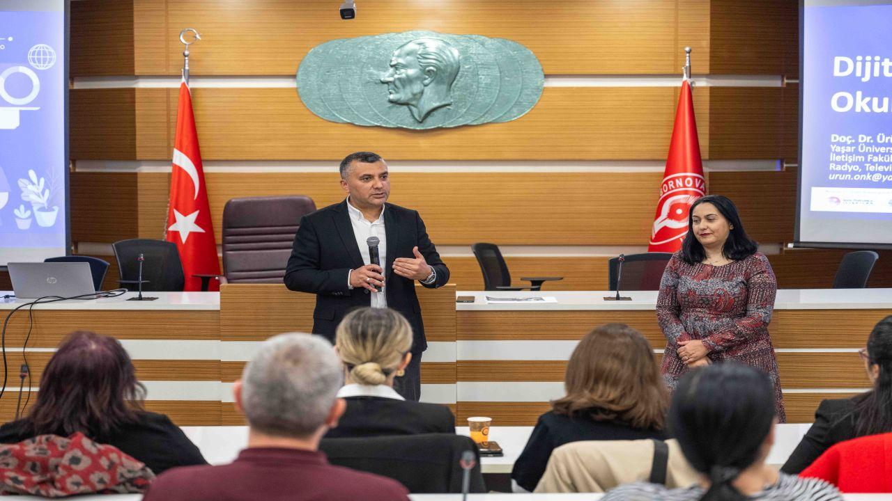 Bornova Muhtarlar Akademisi tamamlandı