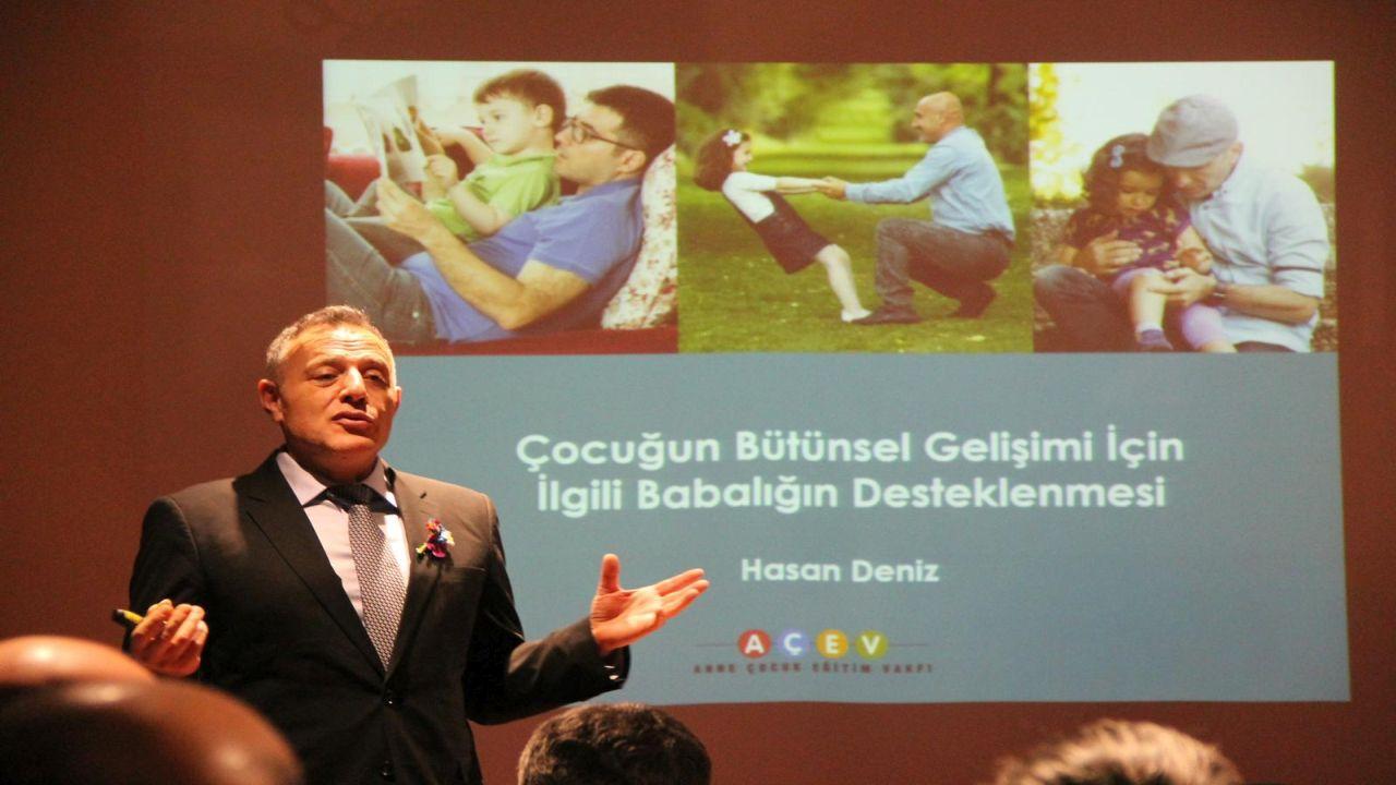 Efes selçuk’ta babalara “babalık” semineri