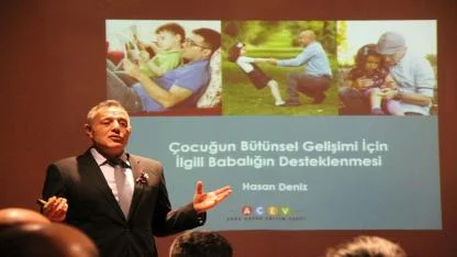 Efes selçuk’ta babalara “babalık” semineri