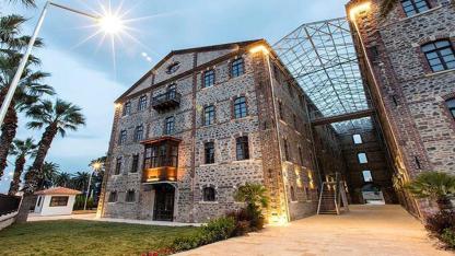 Hesaplaşma, Alenilik, Yalnızlık: Siyasetin Retrosu