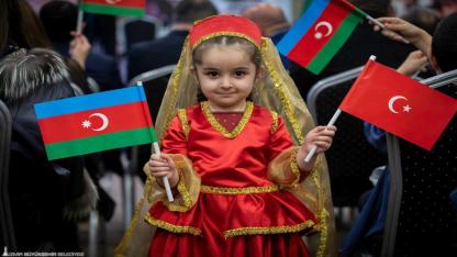 İzmir'de Azerbaycan rüzgarı