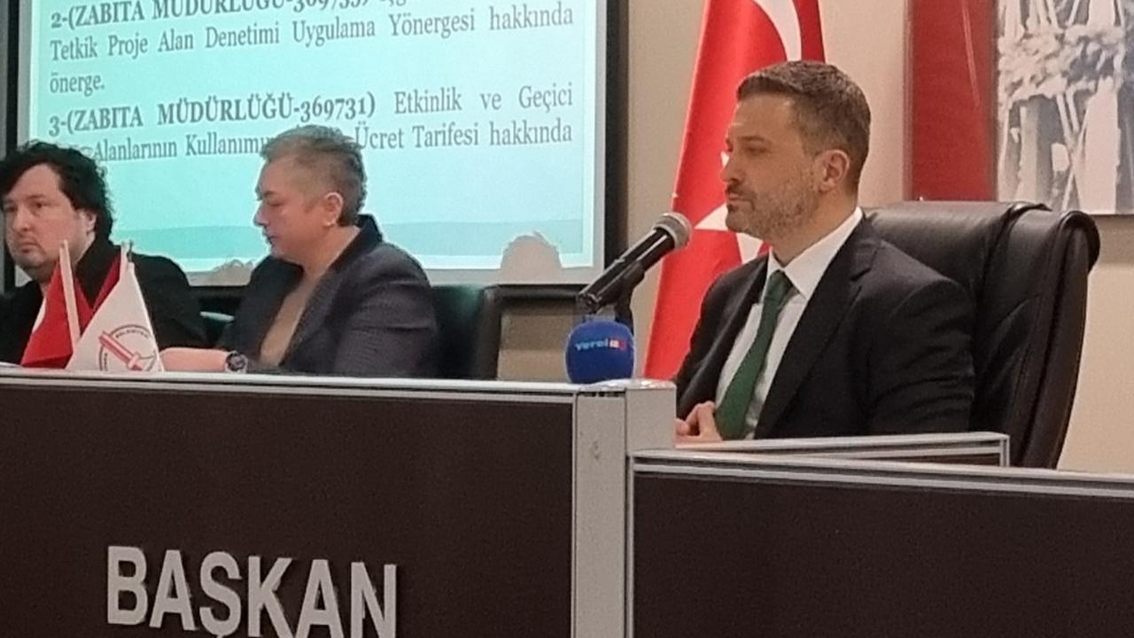 Karşıyaka Belediye Meclisi Ünsal'sız Gerçekleşti