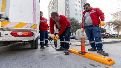 Karşıyaka’da çöp toplama verimliliği için dubalı önlem