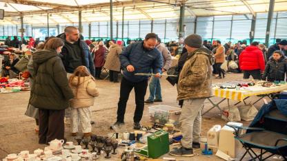 Karşıyaka’dan çocukları şiddet sarmalından koruyacak tarihi karar:  Pazar yerlerinde kesici alet satışına son!