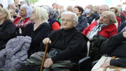Seferihisar’da “Sağlıklı Yaşlanma” Söyleşisi’ne yoğun ilgi