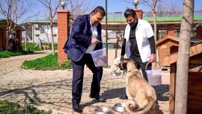 Seferihisar’da sıfır atıkla mama üretimi başladı