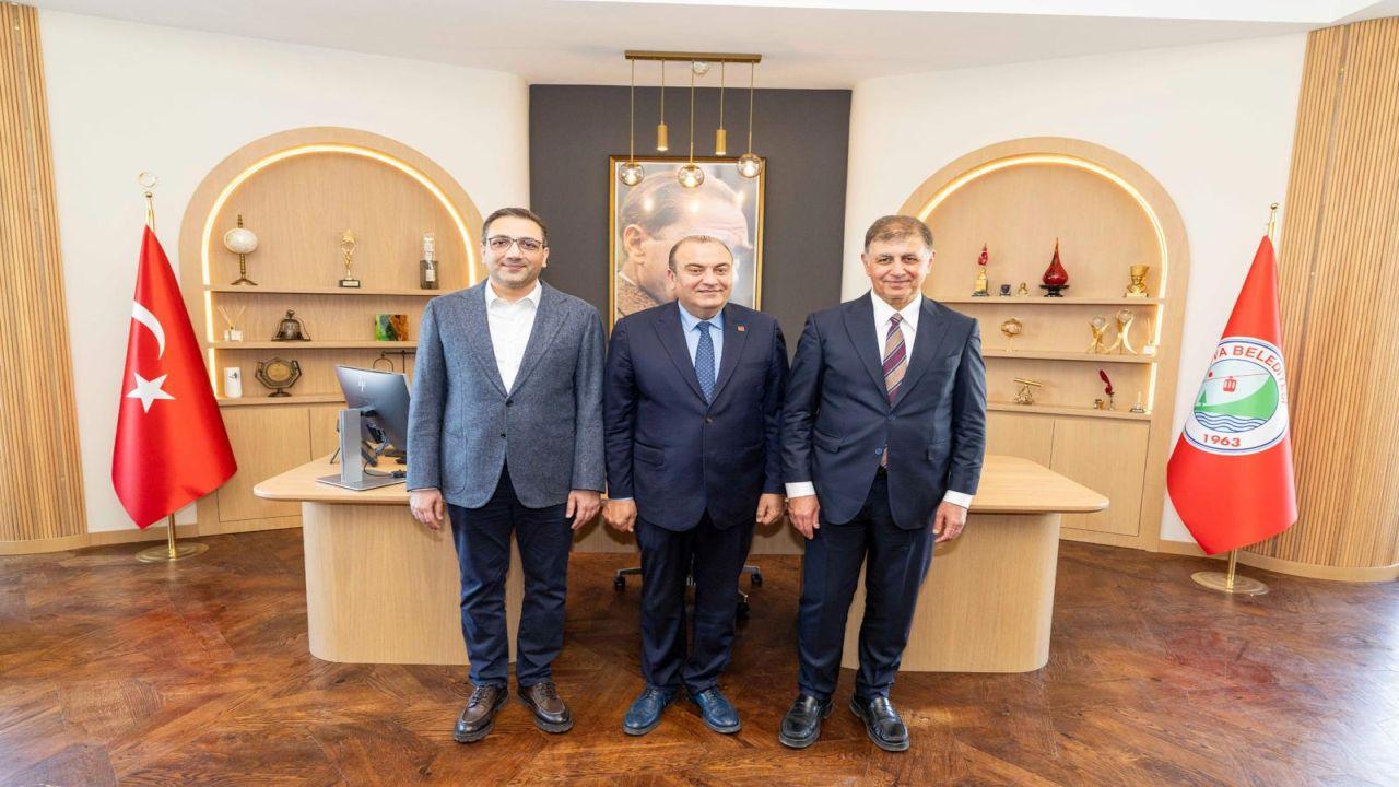 Başkan Tugay teşekkür turuna Balçova’da devam etti