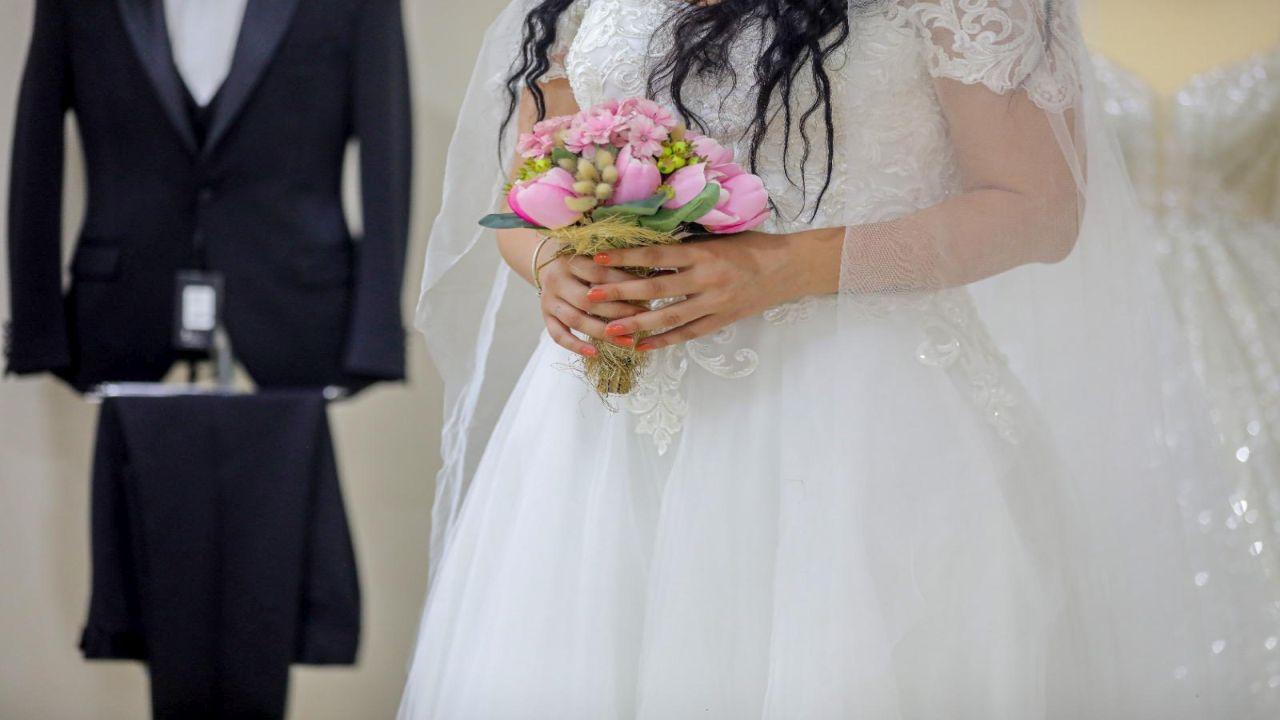 Bayraklı’da Evlenecek Çiftlere Anlamlı Destek