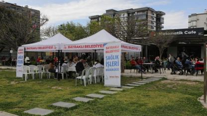 Bayraklı’da Sağlık Haftası’nda Sağlık Hizmeti Vatandaşla Buluştu