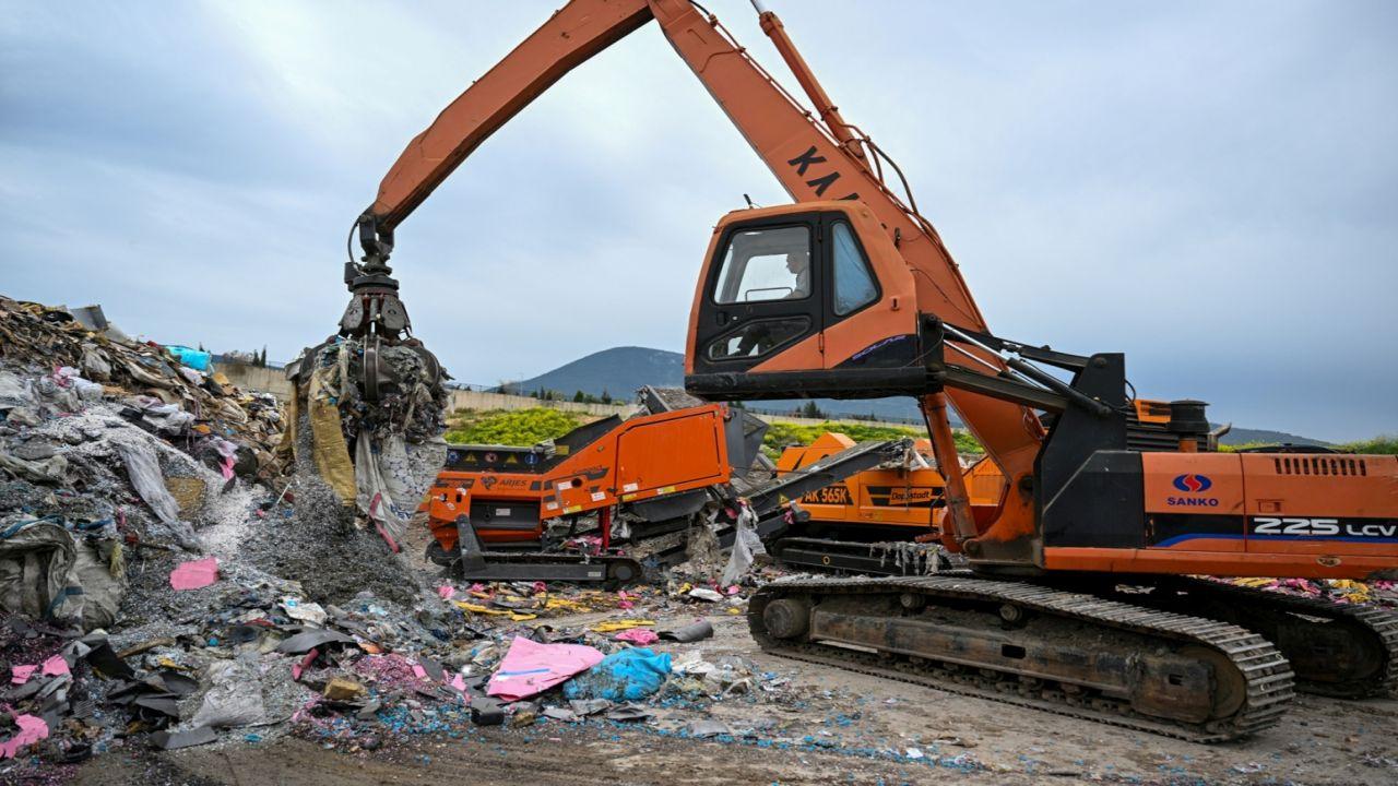 Bornova’da atıklar yakıta dönüşüyor