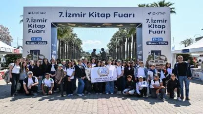 İZKİTAP öğrencilerin buluşma noktası oldu