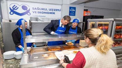 İzmir’de 25 liralık sofra