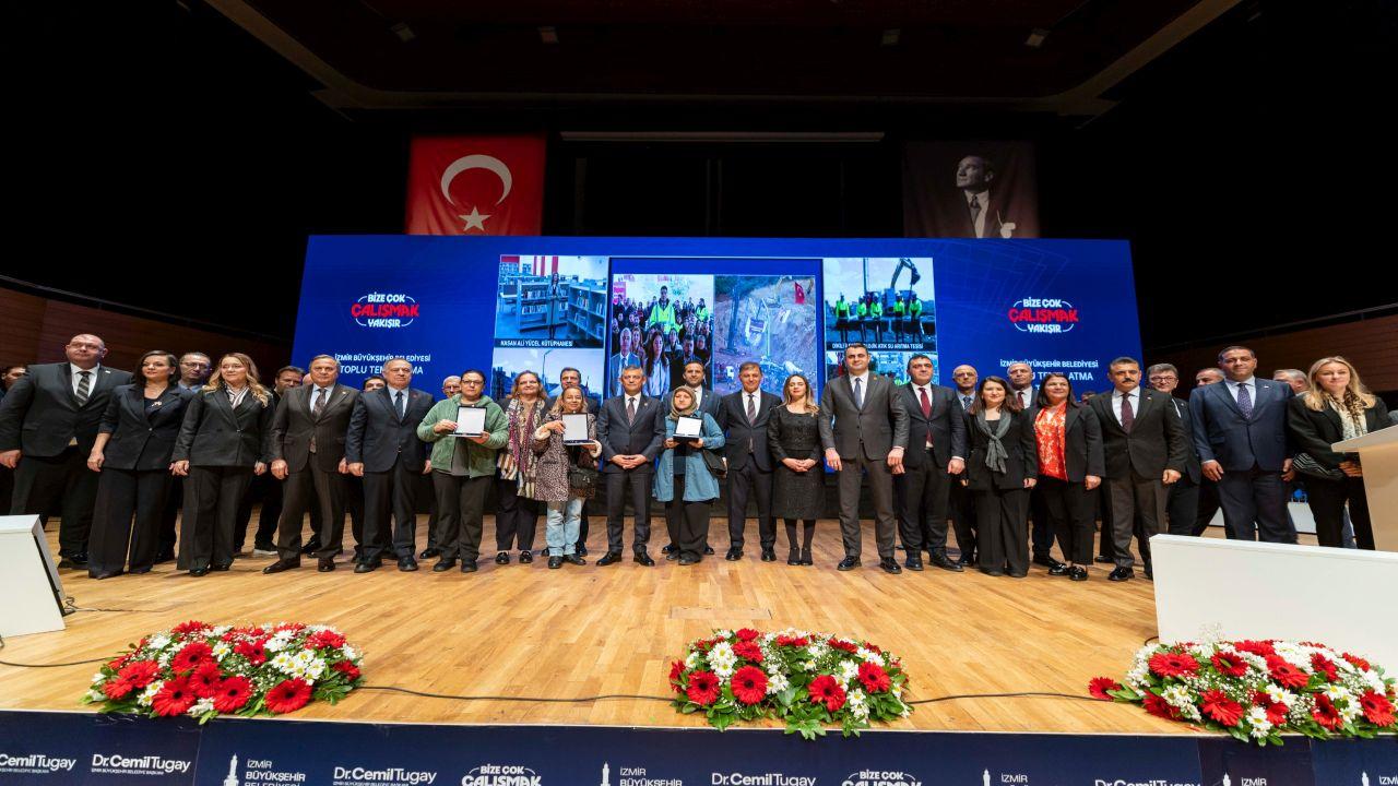 İzmir’de tarihi gün