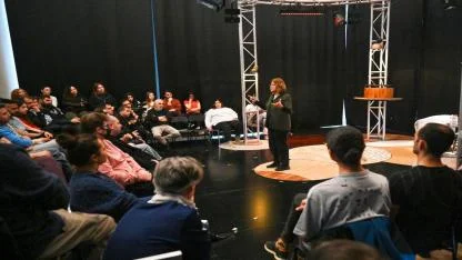 Tiyatronun binlerce yıllık yolculuğu Bornova’da anlatıldı