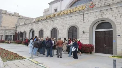 Konak Kültürel Miras Gezileri’yle kenti keşfettiler