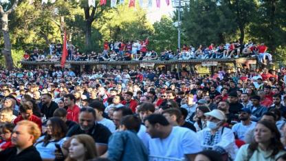 Bornova’da tek yürek