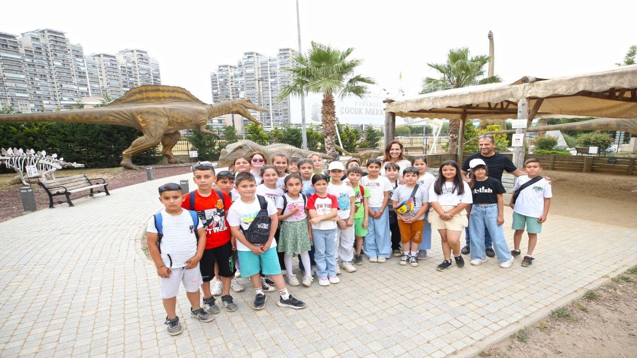 Karşıyaka Evrensel Çocuk Merkezi’nde yaz tatili dopdolu geçecek!