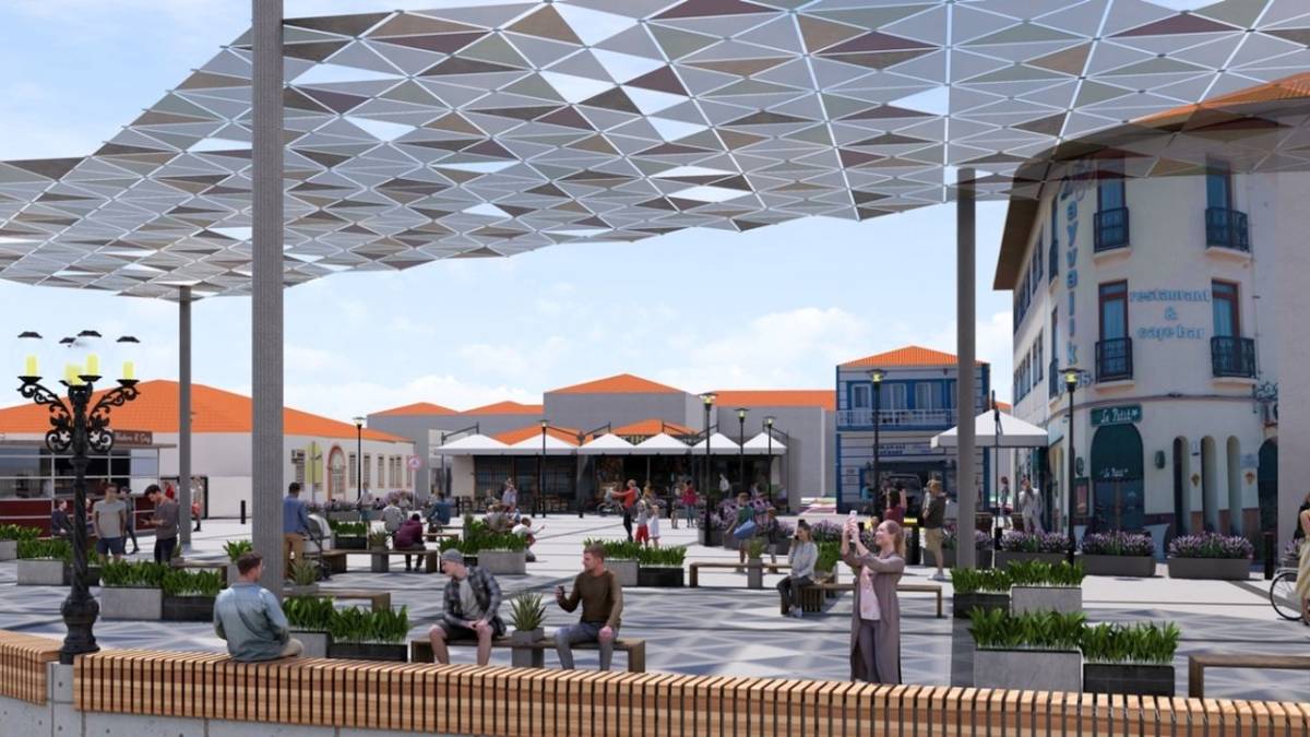 Ayvalık Denize Açılan Yeni Meydanına Kavuşuyor