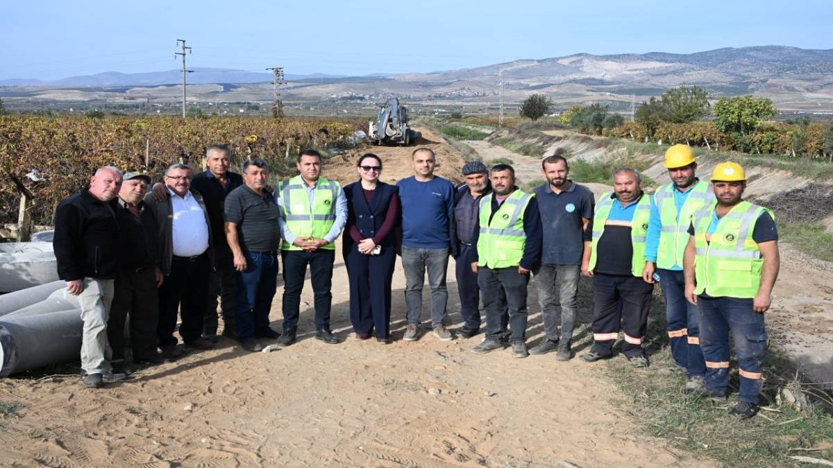 “Piyadeler Mahallesi’nde 30 Yıllık Kanalizasyon Sorunu Çözülüyor”