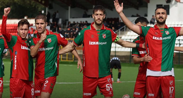 Karşıyaka şov yaptı, Göztepe takıldı… İşte İzmir takımlarının bu haftaki performansı!